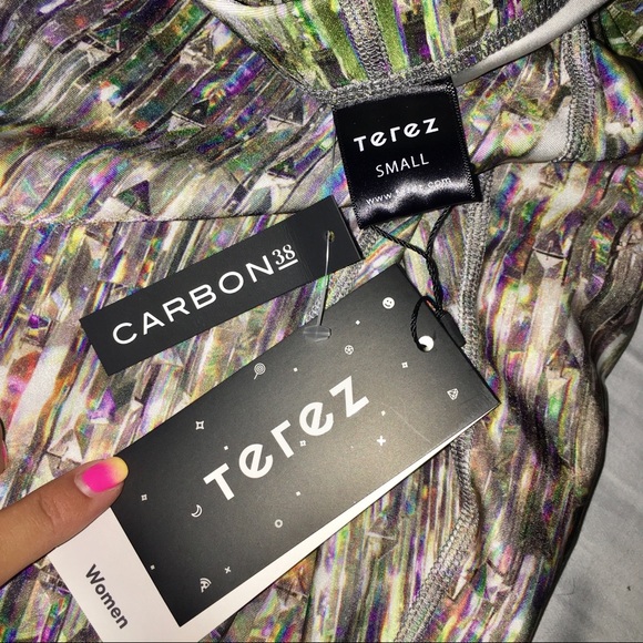 Terez Jewel Print Capri Performance Legging π - Picture 4 of 5